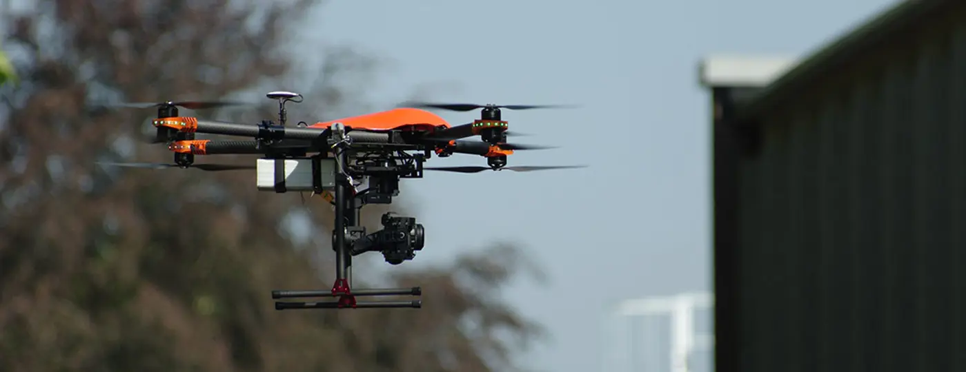 Het WTCB zet volop in op drones in de bouw - Drones : des outils polyvalents pour les chantiers